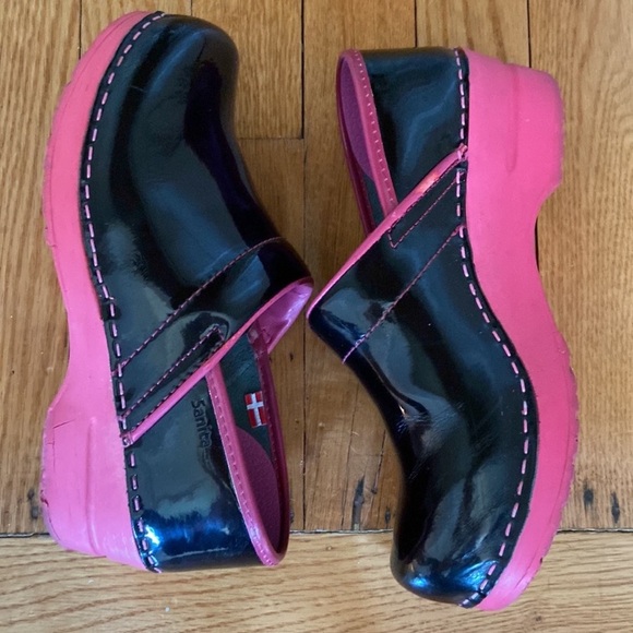 Sanita “Zenia” The Original Danish Patent Leather Clogs - Picture 5 of 15